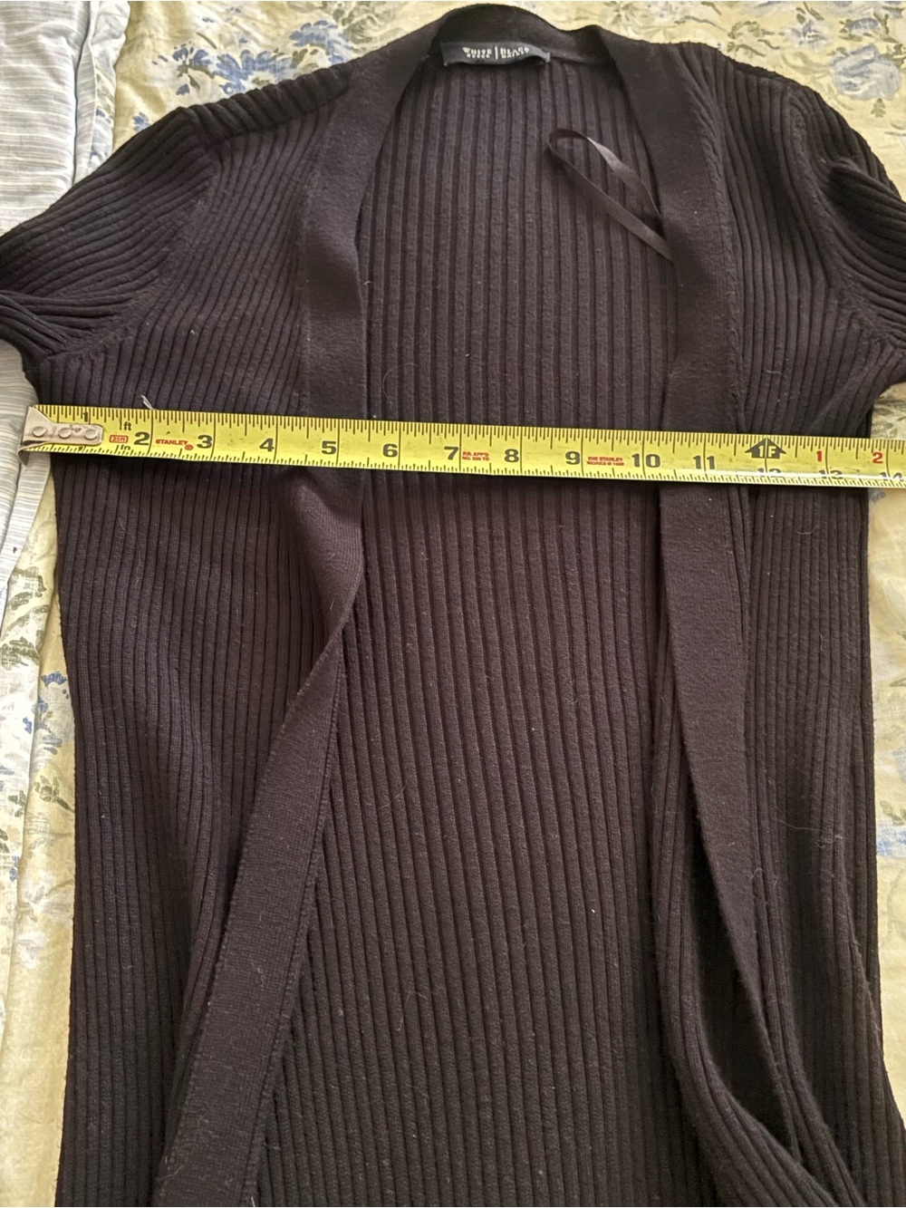 WHBM Black Ribbed Open Cardigan